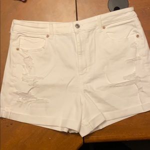 American Eagle Stretch While “ mom shorts”